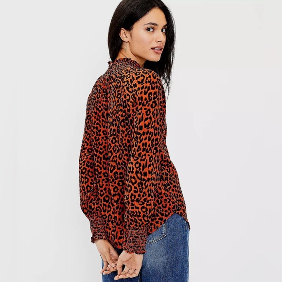 LOFT Leopard Print Smocked Mock Neck Long Sleeve Blouse Size LP NWOT - Picture 6 of 13